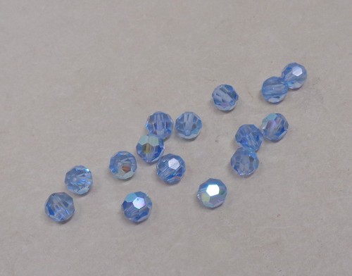 Lot perles anciennes - 15, en