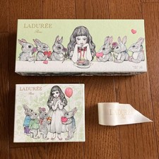 Ruban boîte vide Yuko Higuchi