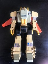 Robot gobots revolt transformer eagle bandai 1985