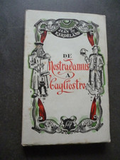 ancien livre De Nostradamus à