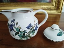 Théière Villeroy et Boch modèle Botanica