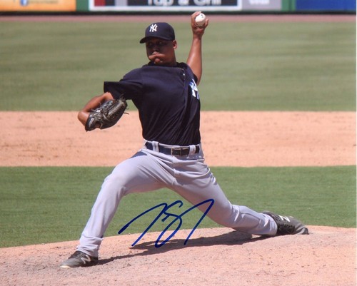 Justus sheffield signed 8x10 - justus,