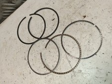 Briggs & Stratton 300 Series 08P502 0081H1 - Jeu de segments complet ref. 591976