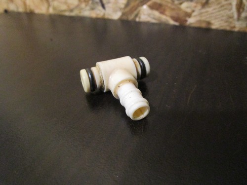 Raccord té carburateur - raccord,