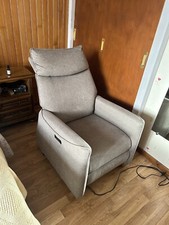 fauteuil releveur électrique