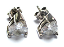 boucles d'oreilles percées clou solitaire cristal diamant bijou vintage 5789