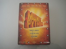 COFFRET 4 DVD /MONTY  PYTHON /Les 3 films/TBE