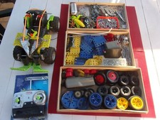 JOUET CONSTRUCTION PIECES AVEC