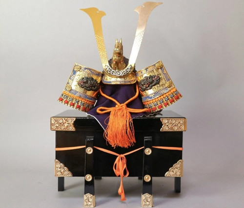 Poupée japonaise samouraï - poupée,