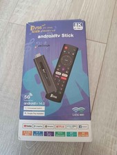 Clé HDMI Android TV avec télécommande