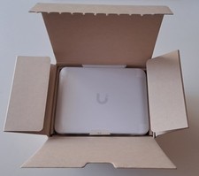 UBIQUITI switch 2.5g