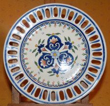 Ancienne petite assiette