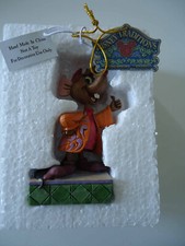 Disney traditions show - disney, by