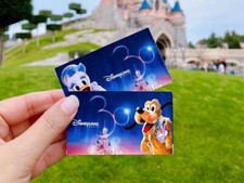 Lot de 4 billets Disneyland paris
