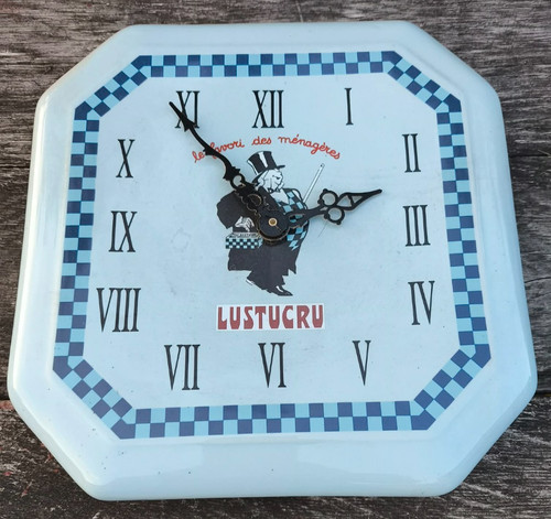 Ancienne horloge murale