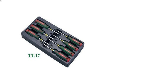 Insert avec outils pour chario