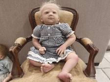 JOLI POUPEE D ARTISTE BEBE