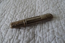 Porte aiguille ANCIEN en métal argenté