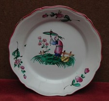magnifique plat au chinois faience bergerac Lunéville ou autre plat très lourd
