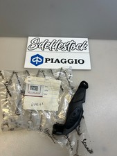 1 cache avant droit piaggio