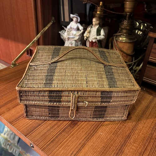 Ancienne boite valisette - boite, en