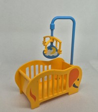PLAYMOBIL LIT DE BEBE JAUNE AVEC MOBILE CHAMBRE...