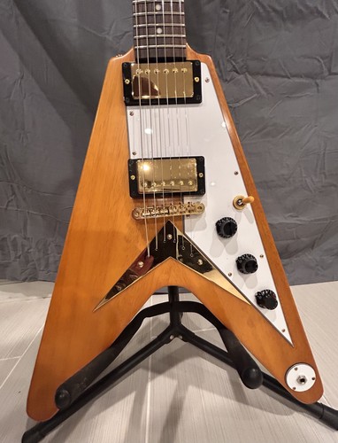 Epiphone inspired gibson - epiphone,