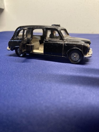 Vintage dinky toys - dinky, austin