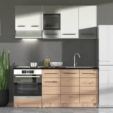 Cuisine linéaire aménagée sans électroménager chêne plan de travail Homestyle4u