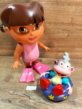 Lot U223 : Poupée Dora