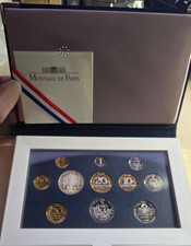 COFFRET  BE  1999  (11 PIECES)