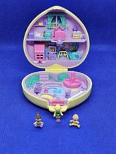 Polly Pocket Strollin’ Baby