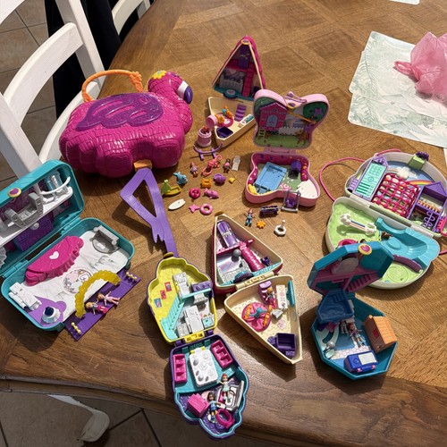Polly pocket lot - pocket,