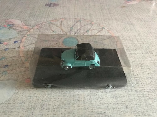 Voiture miniature cm3 c3a - voiture,
