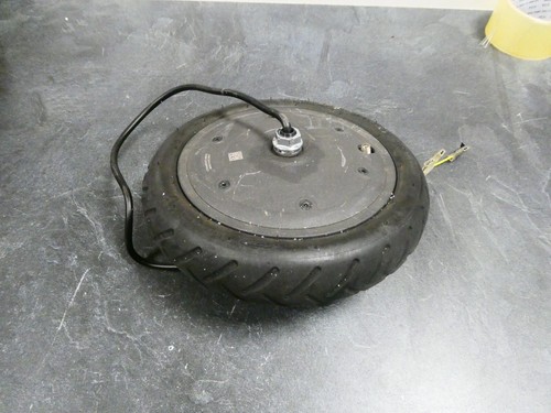Roue avant pour trottinette - roue,