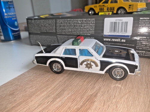 Majorette chevrolet impala - chevrolet,