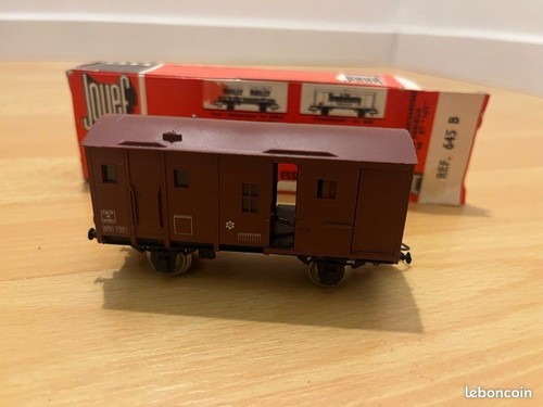 Train wagon fin - ho, convoi