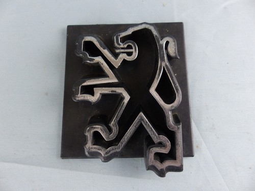 Peugeot sigle emblème - sigle,