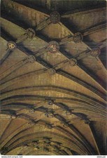 32 - Condom - intérieur de la