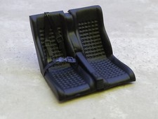 1/18  Sièges FORD GT 40 JOUEF