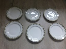 Lot 6 assiettes porcelaine
