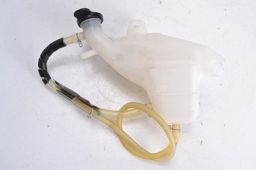 Réservoir liquide de - liquide,
