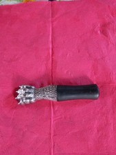 ANNÉES 50 DECAPSULEUR RAVINET D'ENFERT GRIFFE DE LION EN METAL ARGENTÉ BON ETAT