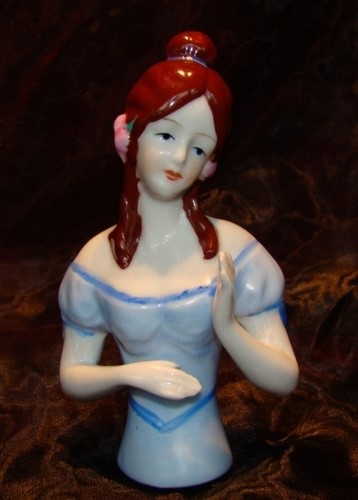 Demi poupee figurine - demi-poupee,