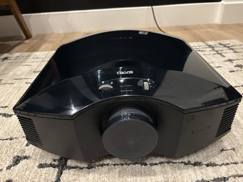 Sony vpl hw40es - full, x