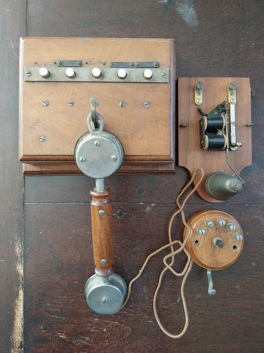 Telephone ancien collection - de,