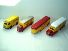 Lot de petites voitures cirque Pinder 3