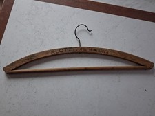 Cintre bois gravé vintage - bois,
