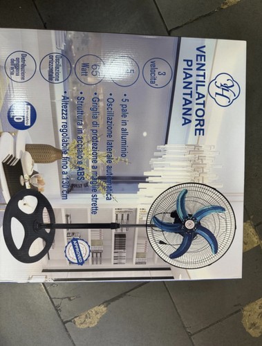 Ventilateur sur pied