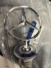 Mercedes-Benz Bonnet Stern
